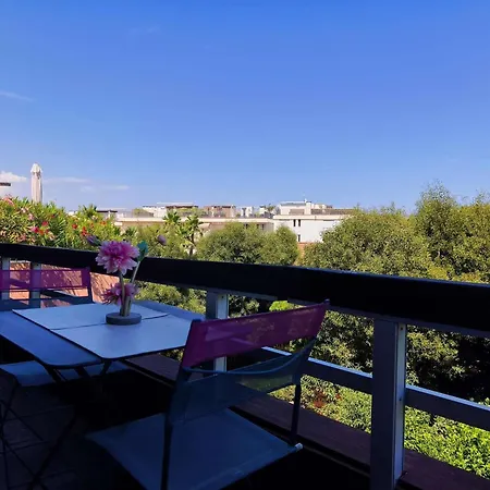Toit-terrasse D'exception Avec Vue A Deux Pas A Pied De St Tropez