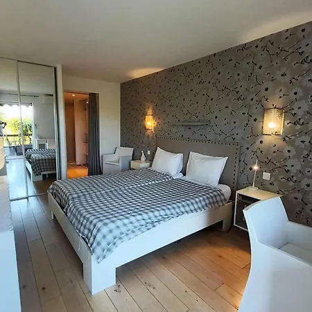 Toit-terrasse D'exception Avec Vue A Deux Pas A Pied De St Tropez Saint-Tropez